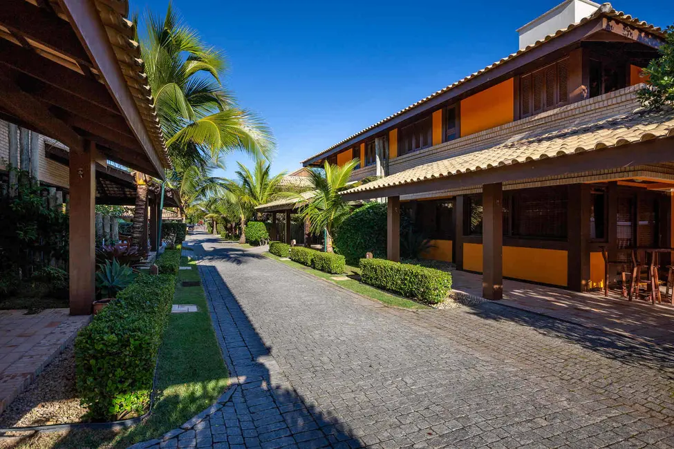 Foto 1 de Casa com 3 quartos à venda, 150m2 em Bombinhas - SC