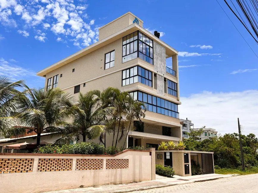 Foto 3 de Cobertura com 2 quartos à venda em Bombinhas - SC