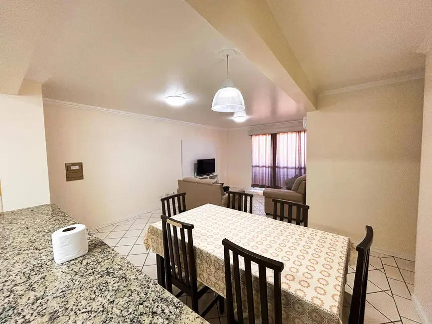 Foto 8 de Apartamento com 3 quartos à venda e para alugar em Bombinhas - SC