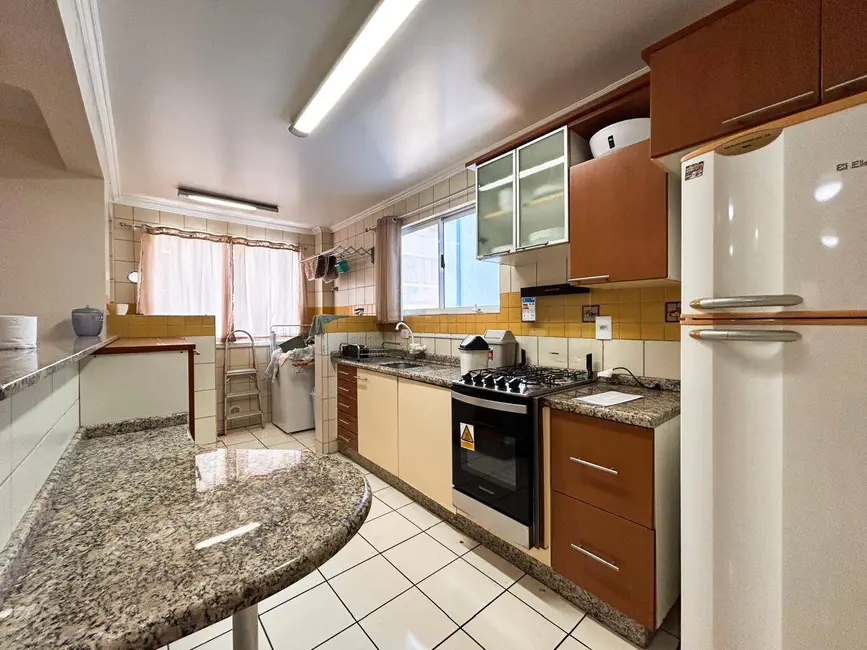 Foto 9 de Apartamento com 3 quartos à venda e para alugar em Bombinhas - SC