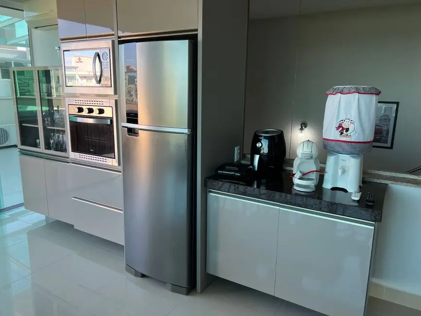 Foto 5 de Cobertura com 3 quartos à venda e para alugar em Bombinhas - SC