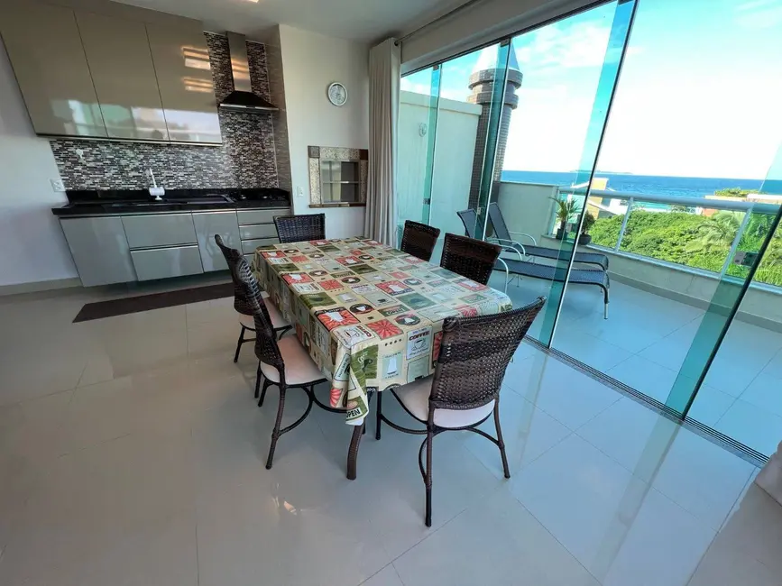 Foto 6 de Cobertura com 3 quartos à venda e para alugar em Bombinhas - SC