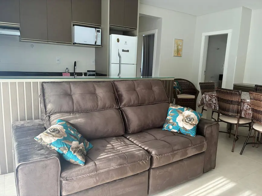 Apartamento com 2 quartos à venda e para alugar em Bombinhas - SC - imagem 6 Foto 6 de Apartamento com 2 quartos à venda e para alugar em Bombinhas - SC