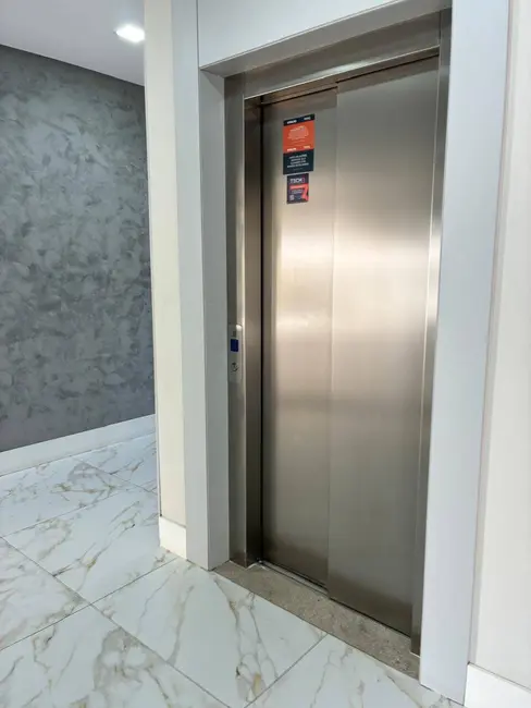 Apartamento com 2 quartos à venda e para alugar em Bombinhas - SC - imagem 6 Foto 6 de Apartamento com 2 quartos à venda e para alugar em Bombinhas - SC