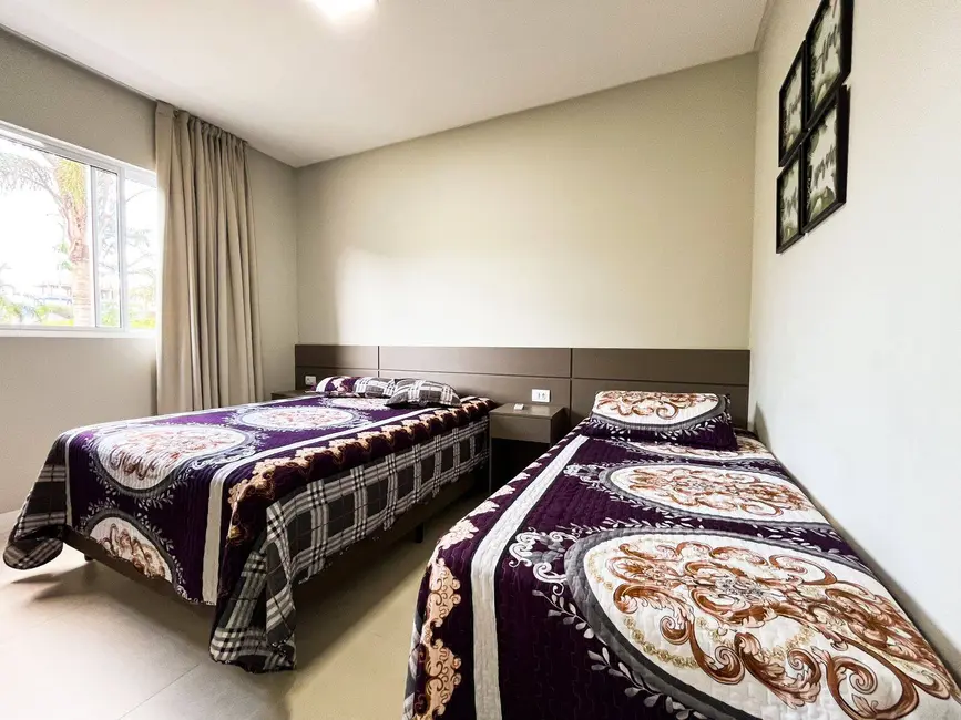 Apartamento com 2 quartos à venda e para alugar em Bombinhas - SC - imagem 8 Foto 8 de Apartamento com 2 quartos à venda e para alugar em Bombinhas - SC