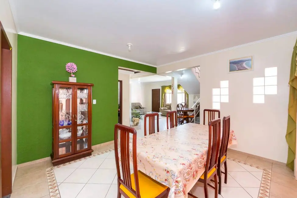 Foto 9 de Casa com 5 quartos à venda e para alugar em Bombinhas - SC