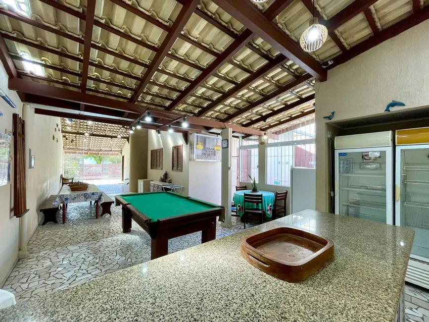 Apartamento com 5 quartos à venda e para alugar em Bombinhas - SC - imagem 8 Foto 8 de Apartamento com 5 quartos à venda e para alugar em Bombinhas - SC