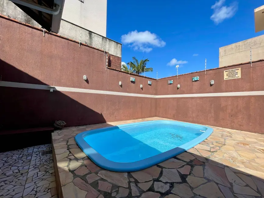 Apartamento com 5 quartos à venda e para alugar em Bombinhas - SC - imagem 5 Foto 5 de Apartamento com 5 quartos à venda e para alugar em Bombinhas - SC