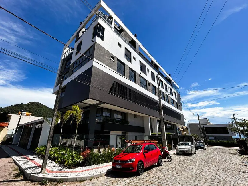 Foto 1 de Cobertura com 2 quartos à venda e para alugar em Bombinhas - SC