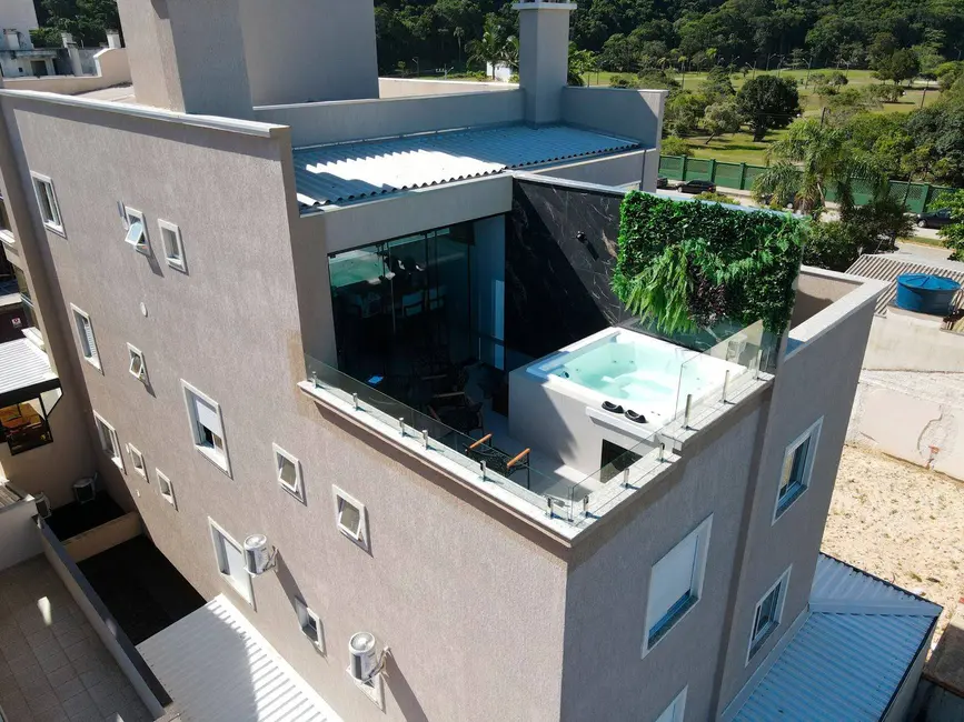 Cobertura com 3 quartos à venda, 145m2 em Bombinhas - SC - imagem 5 Foto 5 de Cobertura com 3 quartos à venda, 145m2 em Bombinhas - SC