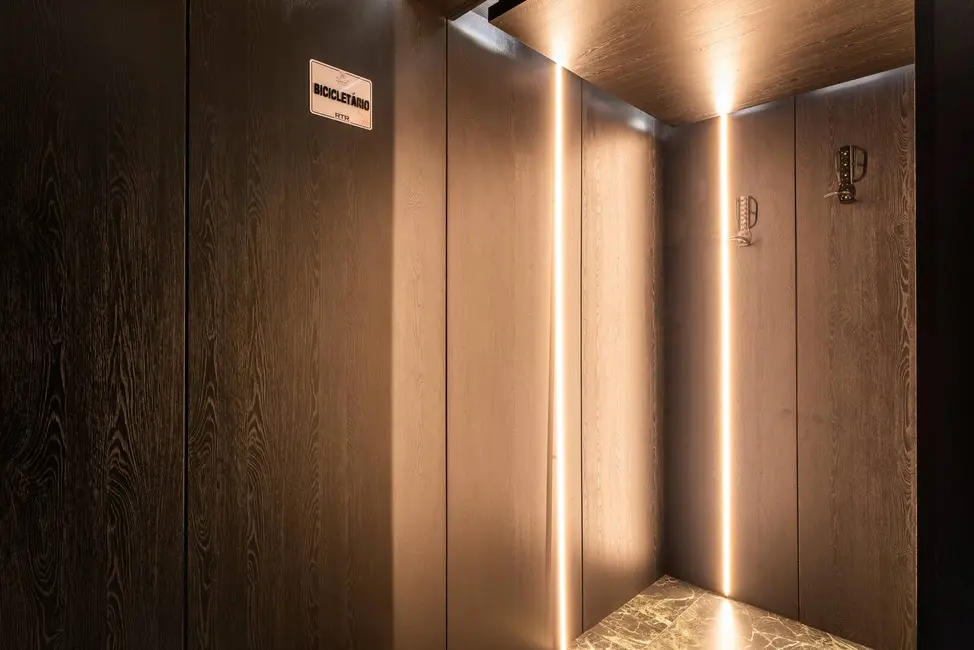 Foto 9 de Cobertura com 2 quartos à venda, 97m2 em Bombinhas - SC