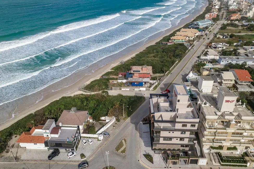 Foto 4 de Apartamento com 3 quartos à venda, 130m2 em Bombinhas - SC