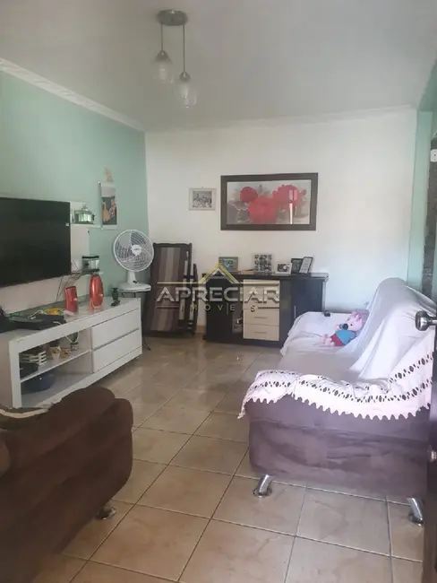 Foto 5 de Casa com 2 quartos à venda, 200m2 em Vila Taquari, São Paulo - SP