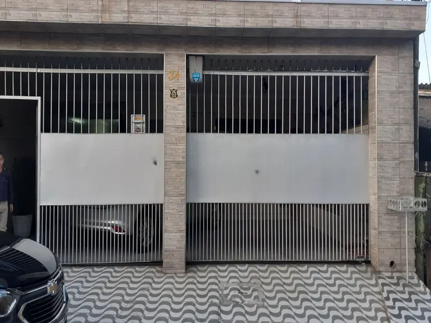 Casa com 2 quartos à venda, 80m2 em Burgo Paulista, São Paulo - SP - imagem 1 Foto 1 de Casa com 2 quartos à venda, 80m2 em Burgo Paulista, São Paulo - SP