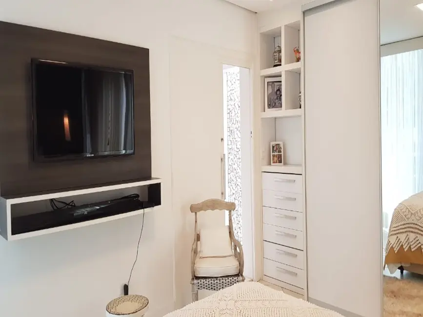 Foto 7 de Casa de Condomínio com 3 quartos à venda e para alugar, 180m2 em Parque Residencial Itapeti, Mogi Das Cruzes - SP