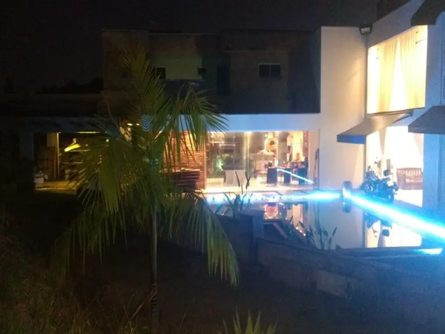 Foto 6 de Casa de Condomínio com 3 quartos à venda e para alugar, 270m2 em Parque Residencial Itapeti, Mogi Das Cruzes - SP