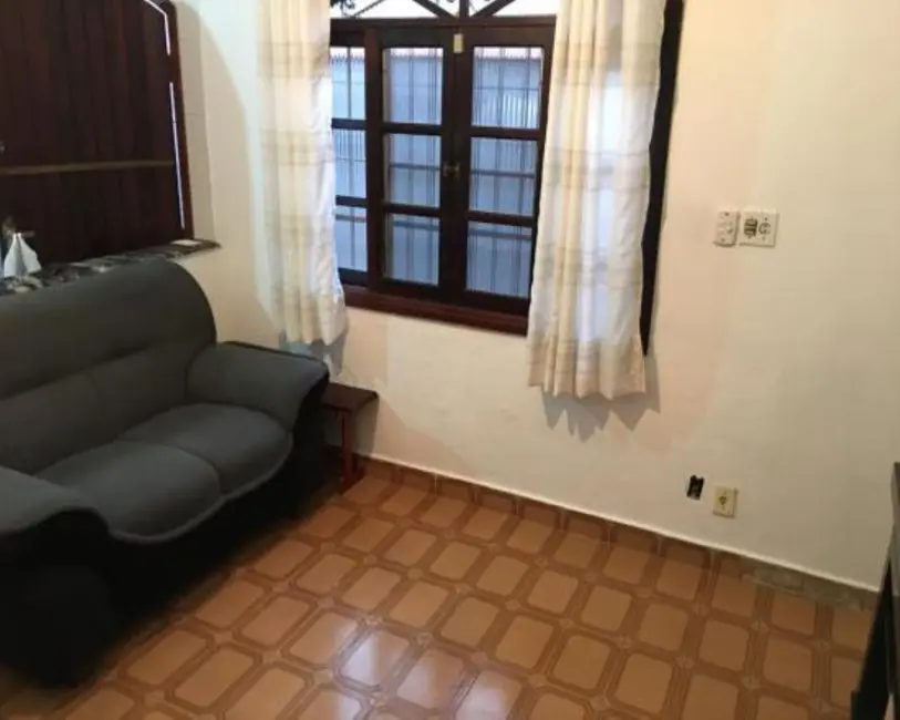 Foto 3 de Casa com 3 quartos à venda, 75m2 em Praia Grande - SP