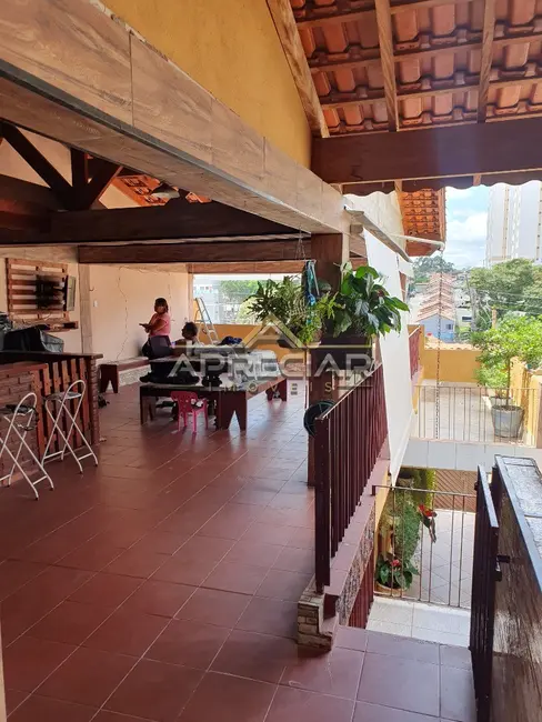 Foto 4 de Casa com 3 quartos à venda, 171m2 em Vila Carmosina, São Paulo - SP