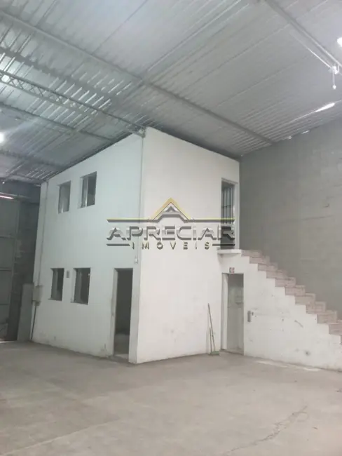 Armazém / Galpão para alugar, 300m2 em Jardim São Sebastião, São Paulo - SP - imagem 7 Foto 7 de Armazém / Galpão para alugar, 300m2 em Jardim São Sebastião, São Paulo - SP