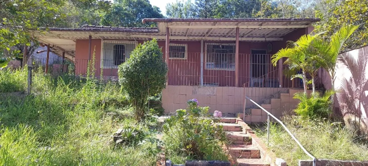 Foto 2 de Chácara com 2 quartos à venda, 73m2 em Guararema - SP
