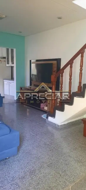 Foto 1 de Casa com 3 quartos à venda, 250m2 em Vila Ré, São Paulo - SP