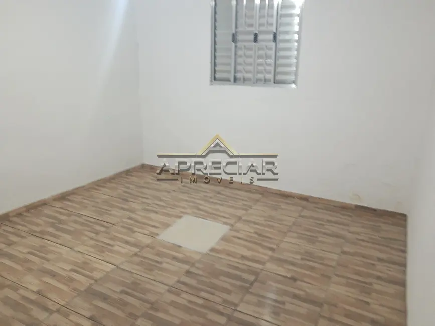 Foto 8 de Casa com 2 quartos para alugar, 80m2 em Burgo Paulista, São Paulo - SP