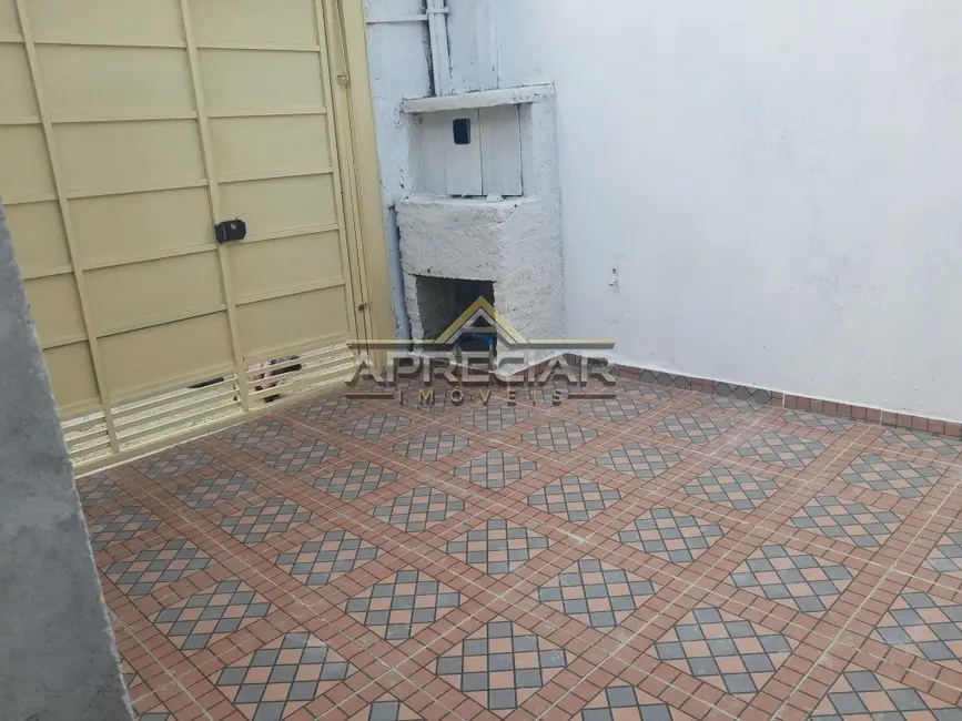 Foto 3 de Casa com 2 quartos para alugar, 80m2 em Burgo Paulista, São Paulo - SP