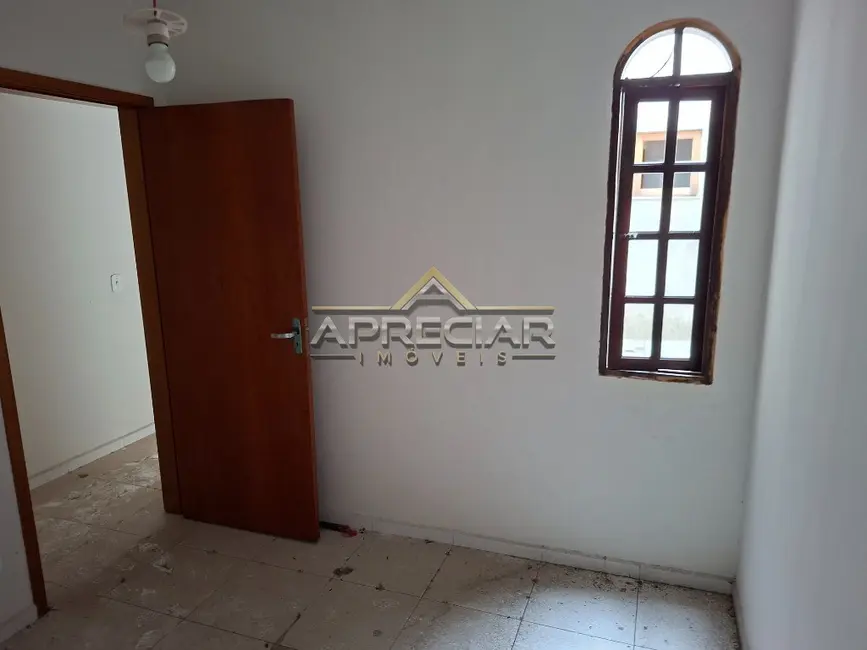 Foto 9 de Casa com 6 quartos à venda, 300m2 em Burgo Paulista, São Paulo - SP