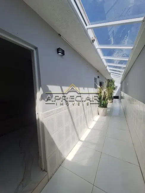 Foto 6 de Casa com 3 quartos à venda, 200m2 em Burgo Paulista, São Paulo - SP