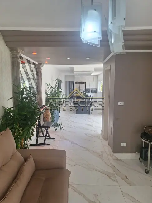 Foto 9 de Casa com 3 quartos à venda, 200m2 em Burgo Paulista, São Paulo - SP