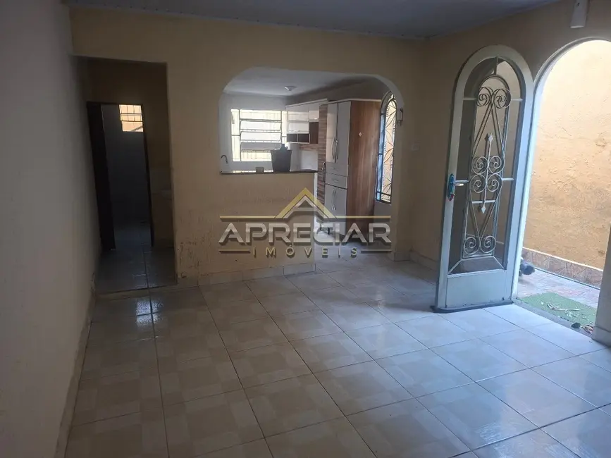Foto 6 de Casa com 2 quartos para alugar, 100m2 em Vila Carlos de Campos, São Paulo - SP