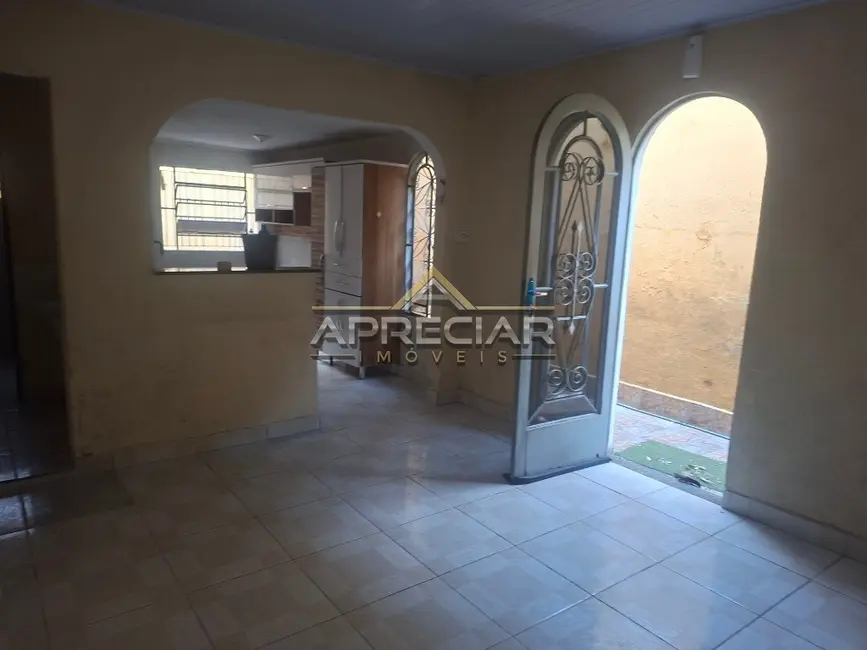 Foto 8 de Casa com 2 quartos para alugar, 100m2 em Vila Carlos de Campos, São Paulo - SP